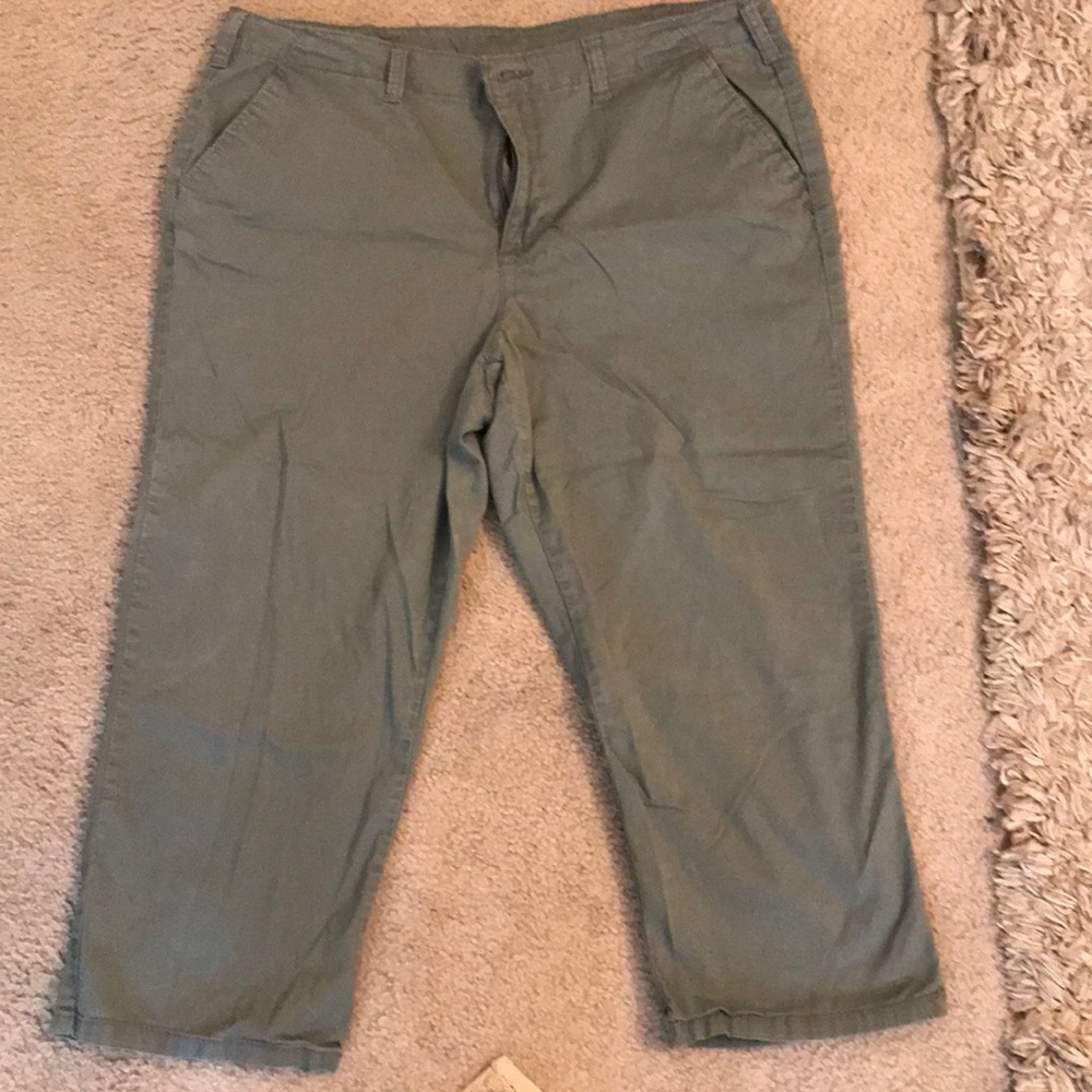 Capris